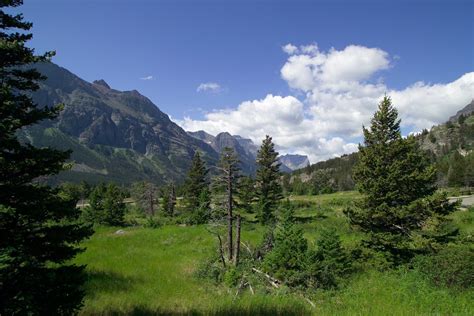 The Ultimate Guide To Camping In Glacier National Park - National Park Obsessed