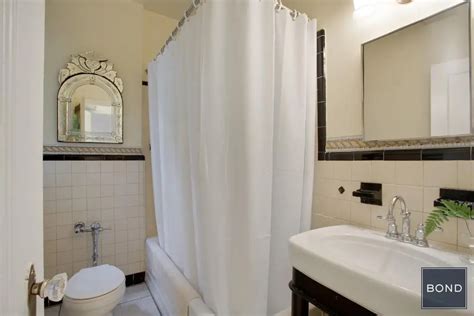 For Just 128k A Bronx Co Op With Deco Details And More Space Than You