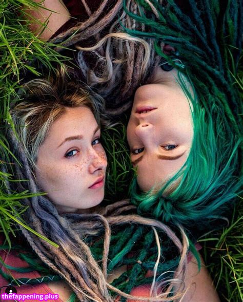 BluTube Blukitsune Orchidsandhoney Therealroyalblu Nude OnlyFans Photo The