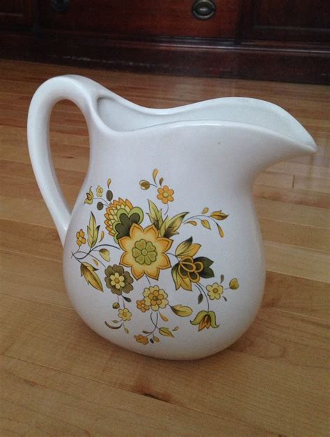 Mccoy Pottery Usa 365 Milk Pitcher Ceramic Vase With Yellow And Green