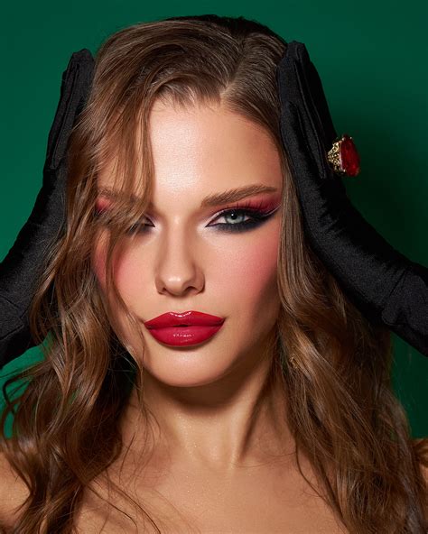 Photo Retouching With Photoshop: A Designer's Notebook 3