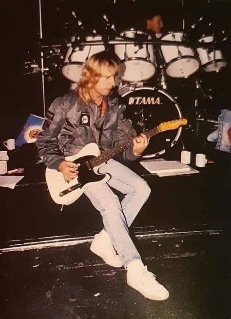 Pin By Antoaneta Zaharieva On Rick Parfitt Rick Parfitt Status Quo