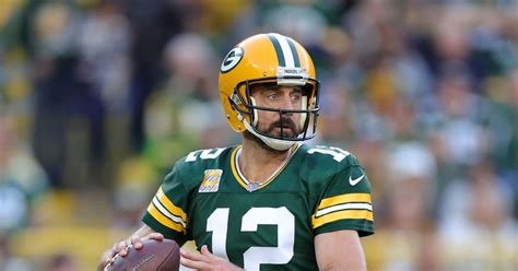 Aaron Rodgers Throws 500th Career Touchdown Pass To Romeo Doubs Acme