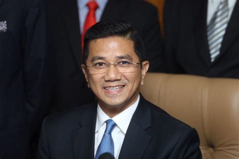 Sempena Sambutan Hari Kemerdekaan Esok Azmin Ajak Semua Hayati