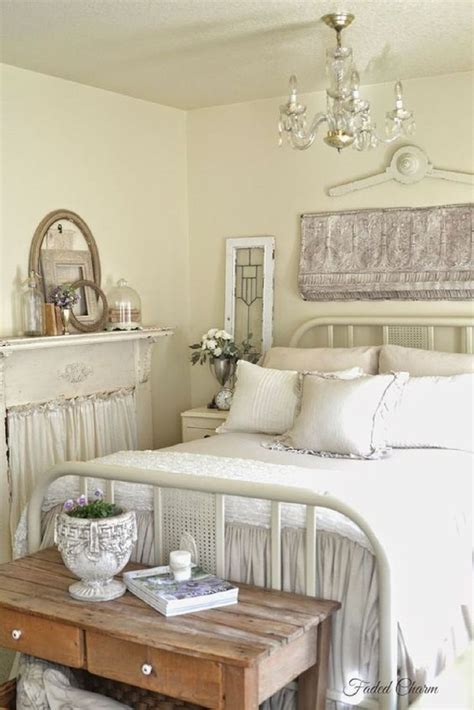 Bedroom Decorating Ideas Small Rooms French Country Bedroom Decorating Idea Country Bedroom