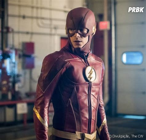 Em The Flash na 4ª temporada fotos mostram uniforme novo do herói