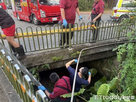 北市南港研究院路溝渠驚見女性浮屍 警消打撈調查中 Ettoday社會新聞 Ettoday新聞雲