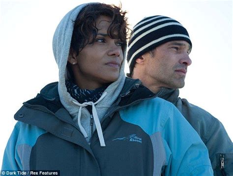 Pictured Halle Berry S Jaw Dropping Close Encounter With Great White