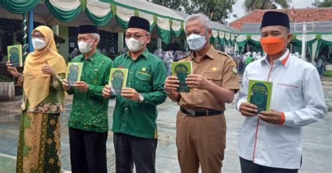 Walau Diguyur Hujan Upacara Peringatan Milad PUI Jawa Barat