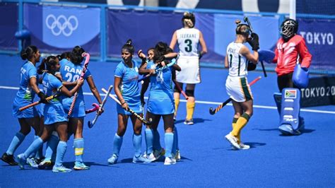 Tokyo Olympics: Indian Women's Hockey Team Enters Quarters; Losses For ...