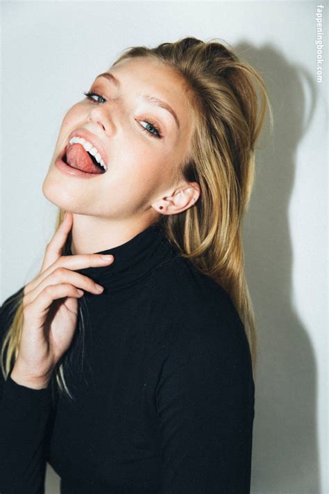 Niamh Adkins Nude OnlyFans Leaks Fappening FappeningBook