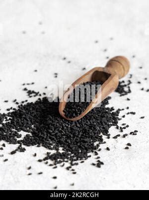 Especia India Semillas De Comino Negro Nigella Sativa O Kalonji En Un