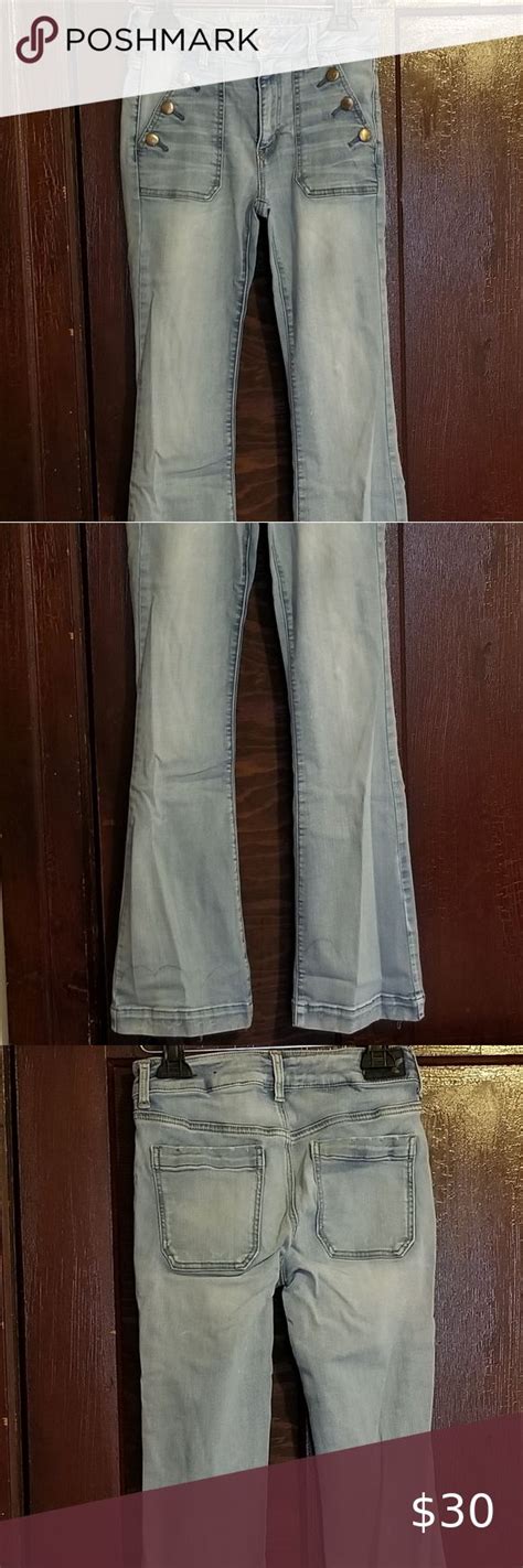 American Eagle Hi Rise Boho Artist Flare Jeans 2 Flare Jeans