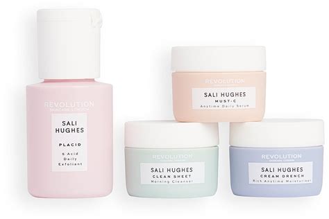 Set Pcs Revolution Skincare X Sali Hughes My Essentials Mini Kit