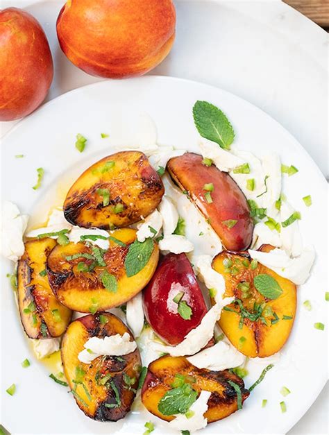 Grilled Peach Salad With A Kick On The Go Bites