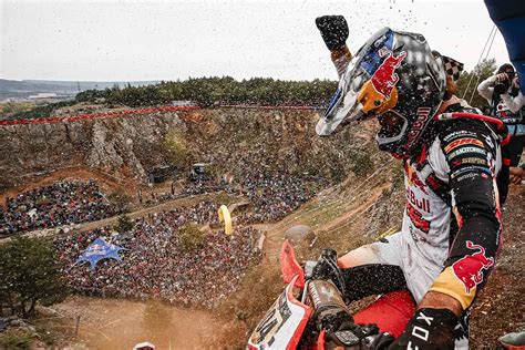 Manuel Lettenbichler Se Corona Campe N Del Mundo De Hard Enduro Moto Pro