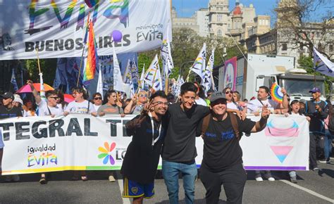 Movimiento Evita Misiones En La Marcha Del Orgullo Lgbtiq Con La