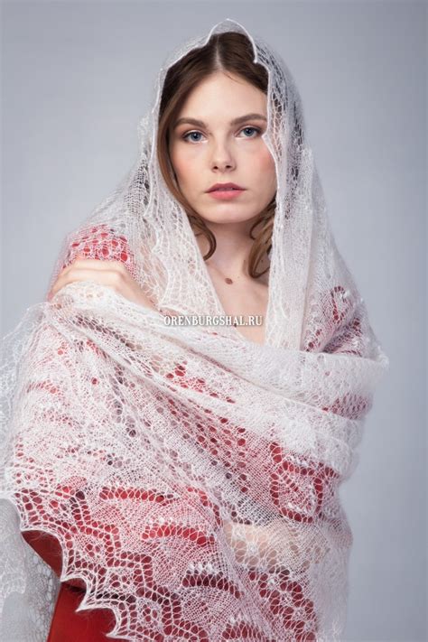 Лиственница: купить оренбургскую паутинку белого цвета - Оренбургшаль