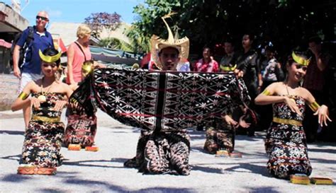 Sejarah Tari Cerana Tarian Sambutan Saat Datang Ke Kupang Sering Jalan