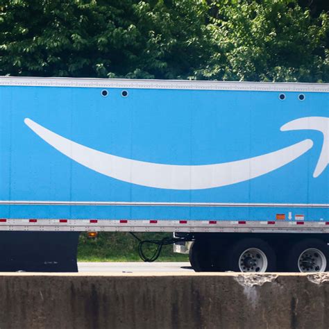 T-Mobile is frustrating customers by enforcing a harsh policy - TheStreet