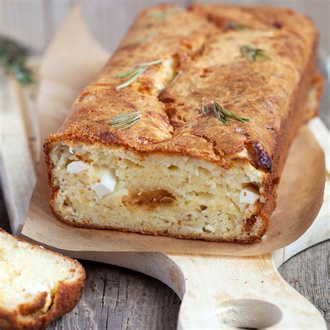 Recette Cake au chèvre et aux noix