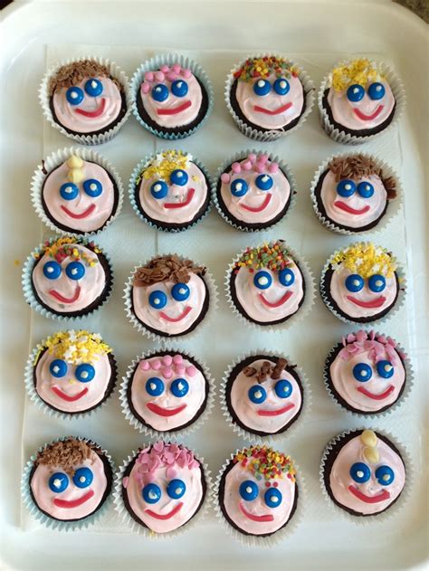 Funny Faces Cupcakes Muffin Cake Cupcakes Funny Faces