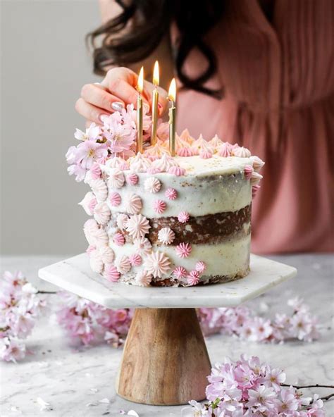 Naked Cake With Icing Stars Birthday Cake Decorating Easy Cake
