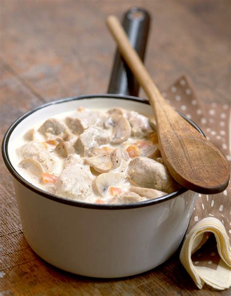 Blanquette De Veau Aux Deux Champignons Recettes Elle Table