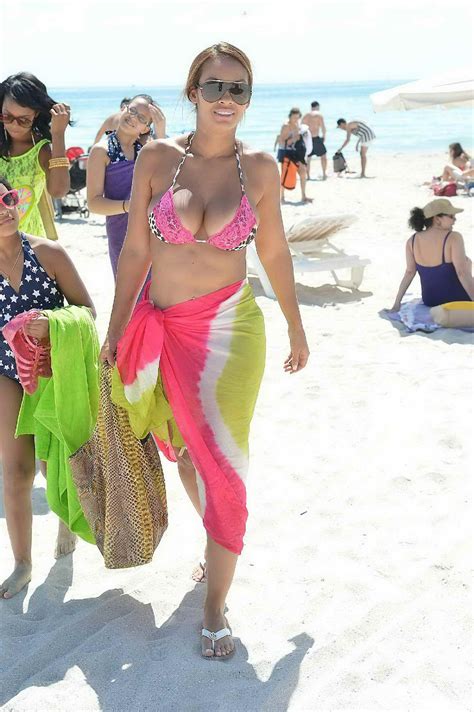 Evelyn Lozada In A Bikini In Miami Lacelebs Co