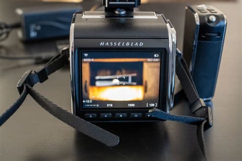 hasselblad  review beautiful  frustrating experience