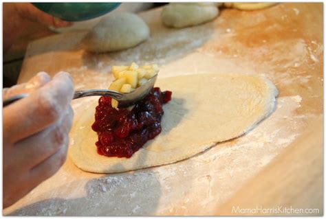 Creative Ideas With Pillsbury Pizza Crust Mama Harris Kitchen