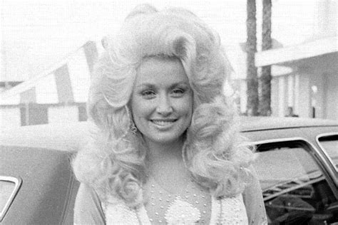 30 Photos of Dolly Parton Young | Kowaliga Country 97.5