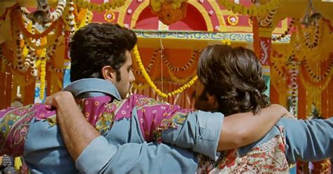 Tune Maari Entriyaan Song Lyrics - Gunday - India Bollywood Sms