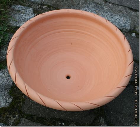 Stabile frostsichere Pflanzschale Pflanzkübel Terracotta für Garten