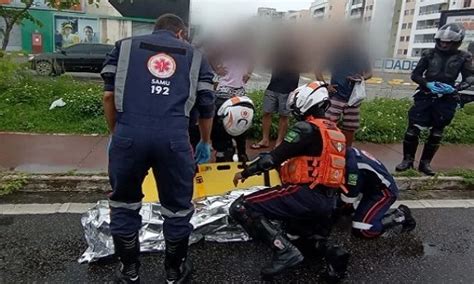 Motociclista fica ferido após colisão traseira na zona sul de Aracaju