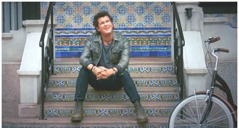 Carlos Vives Estrena Videoclip Grabado En Lima Y Muestra El Detr S De