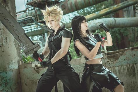 Final Fantasy Tifa And Cloud Cosplay