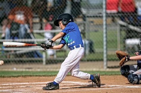 Child Playing Baseball Royalty-Free Stock Photo