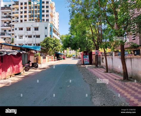 Pune City Street High Resolution Stock Photography And Images Alamy