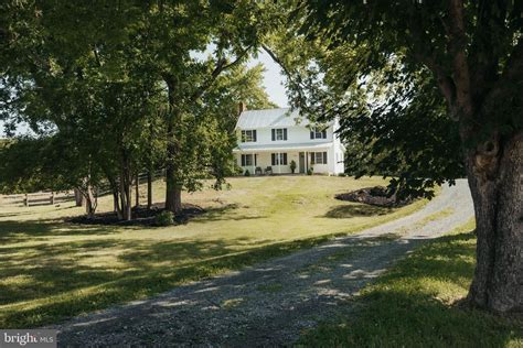 Virginia Farmhouse For Sale W Outbuildings On Pretty Acres