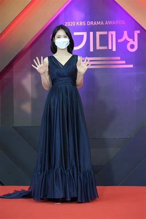 [Photos] 2020 KBS Drama Awards Red Carpet @ HanCinema