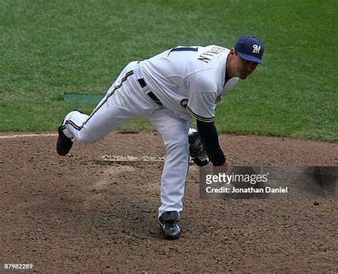 Trevor Hoffman Brewers Photos and Premium High Res Pictures - Getty Images