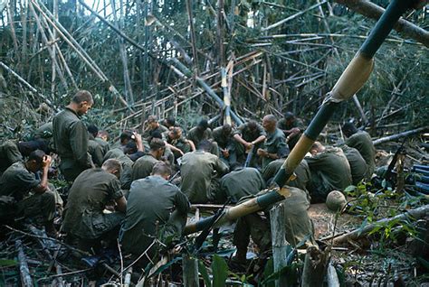 U Nov Dak To South Vietnam Men Of The Flickr