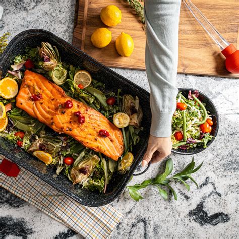 Granite Ware In Oven Rectangular Roaster With Lid Speckled Black