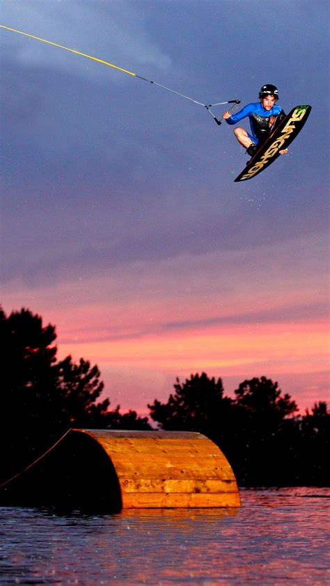 Wakeboarding Sunset Wallpaper