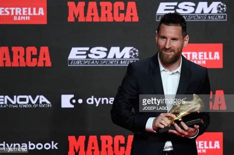 183 Messi Golden Shoe Photos & High Res Pictures - Getty Images