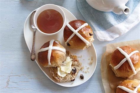 Easy Hot Cross Buns Recipe King Arthur Baking