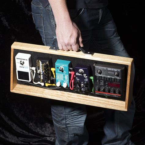 Mini Pedalboard | Guitar pedals, Diy guitar pedal, Diy pedalboard