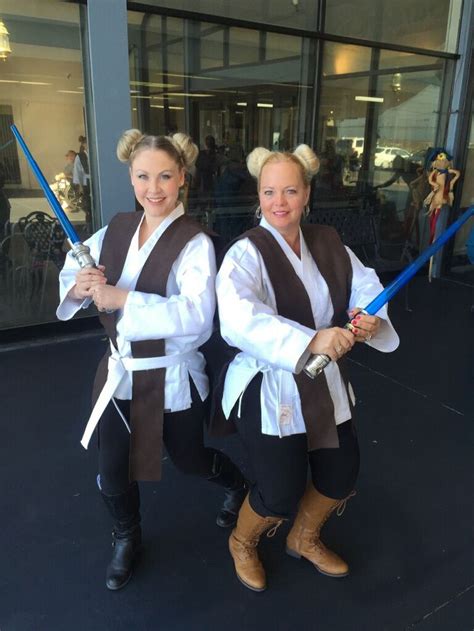 Star Wars Jedi costumes | Easy star wars costumes, Star wars costumes ...