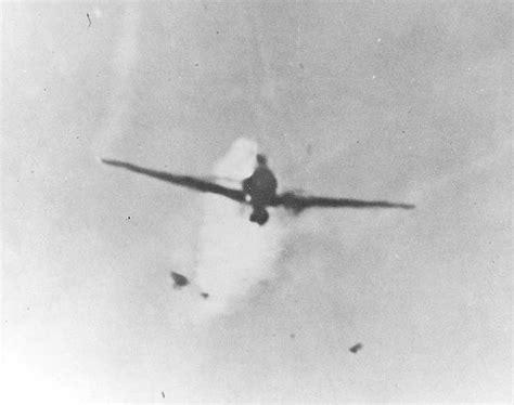 Photo Japanese Zero Special Attack Aircraft Already Burning From